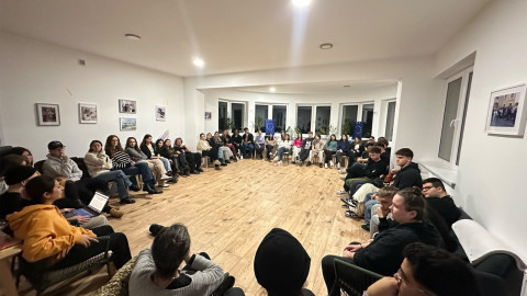 Bilgin Anadolu Lisesi Polonya’da: “Perspective of The Moment” Erasmus+ Gençlik Değişimi Projesine Katıldı - Galeri 11